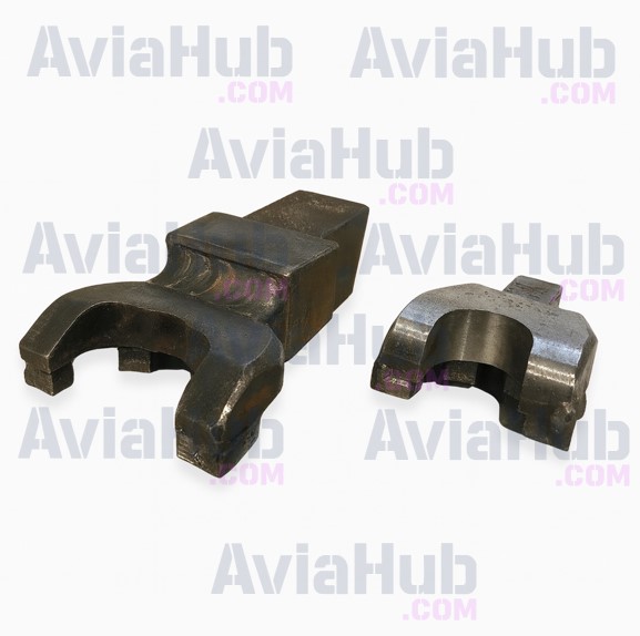 ENGINE AFT MOUNT NUT